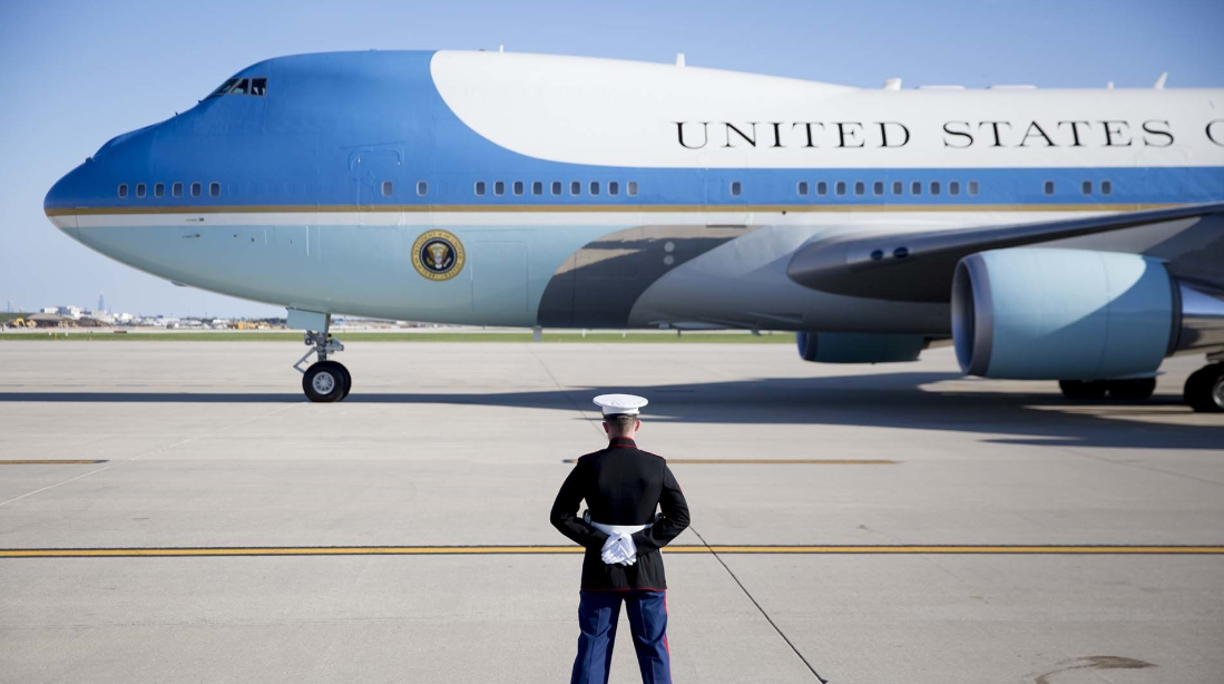 First Lady’s Aircraft Makes Emergency Landing Due To Smoke