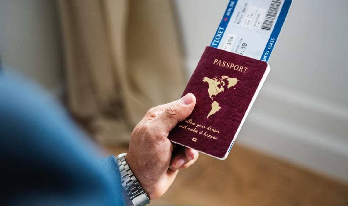 Kiwi Promises To Pay The Legal Fees For Any Passenger Caught Skiplagging