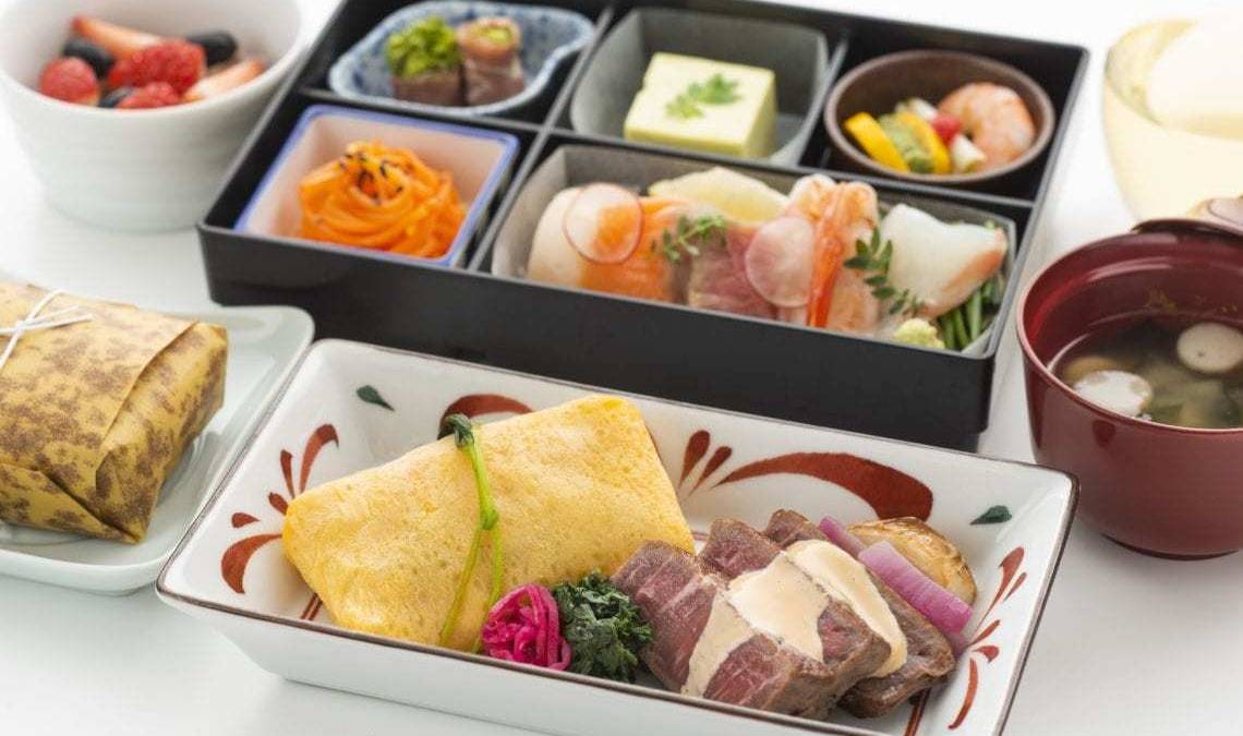 Japan Airlines Will Offer Michelin Star Meals On Business And First Class