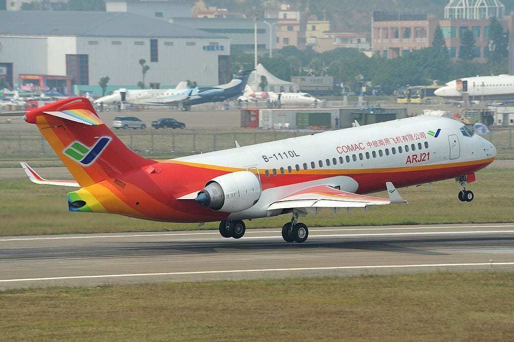 A Look At China's Airbus A220 Equivalent: The COMAC ARJ21
