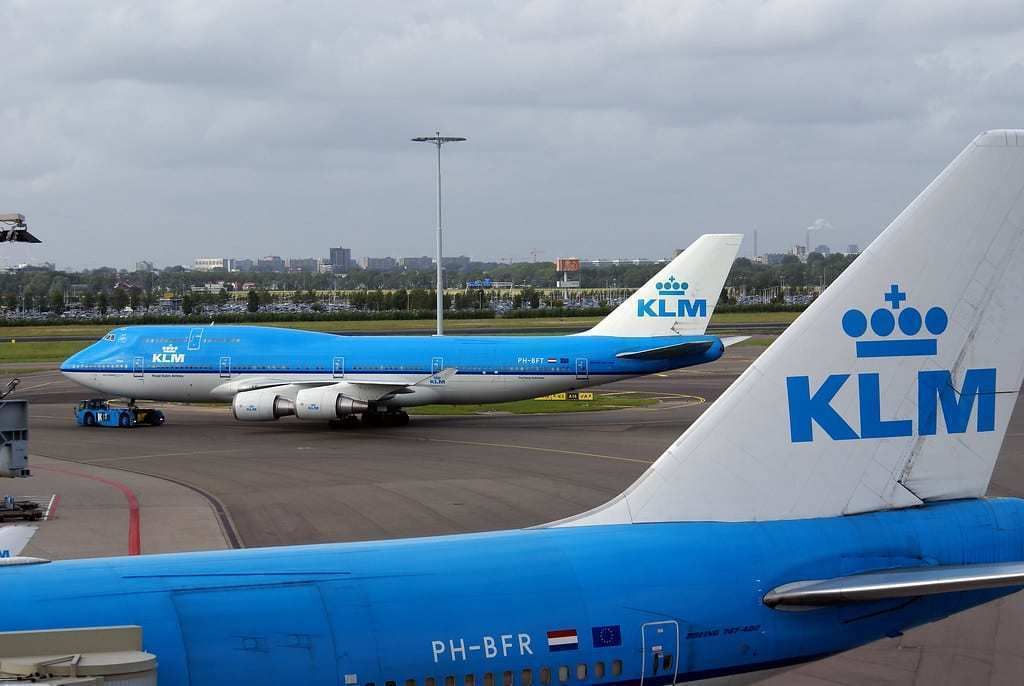 KLM 747 Suffers Engine Failure In South Korea