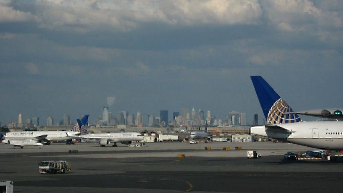 Newark Airport Has Been Closed Twice By Emergency Landings In Two Weeks