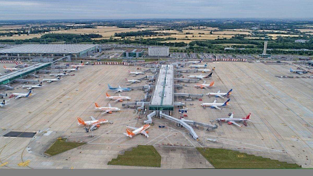 London Stansted Vs London Luton - Which Low Cost Airport Is Best?
