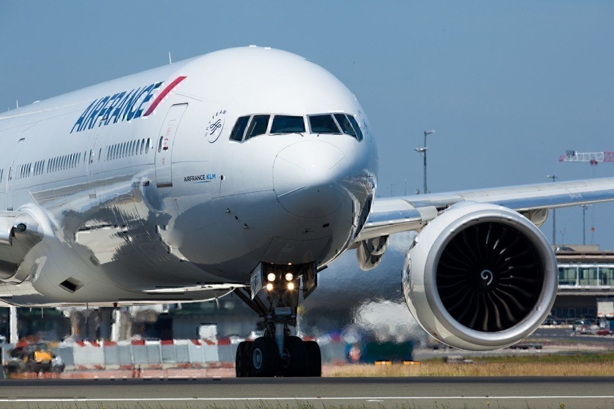 Air France Boeing 777 Returns To Reunion Due To Smoke In Cockpit
