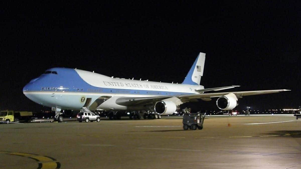 President Trump Reveals Potential Liveries For New Air Force One Aircraft