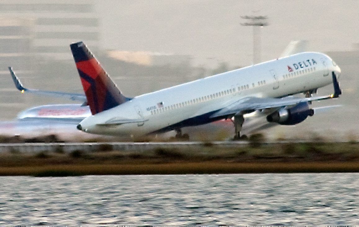 FAA Orders Angle Of Attack Sensor Upgrades To Older Boeing Aircraft