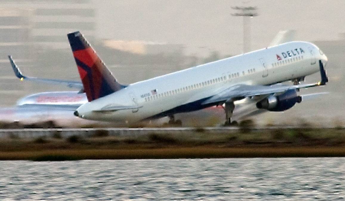 FAA Orders Angle Of Attack Sensor Upgrades To Older Boeing Aircraft