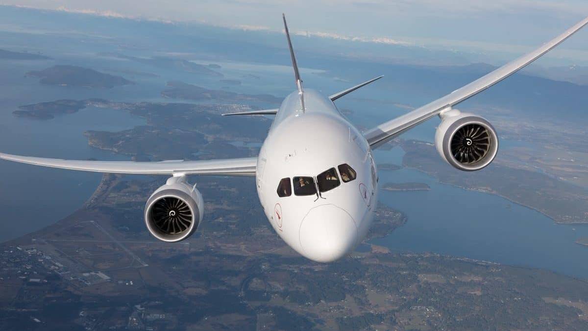 Qantas Ultra Long Haul Flights Won't Feature Cargo Hold Beds After All