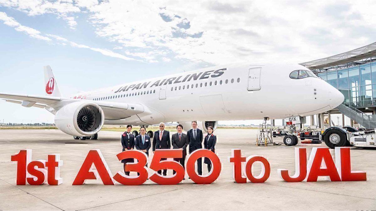 Japan Airlines Takes Delivery Of First Airbus A350