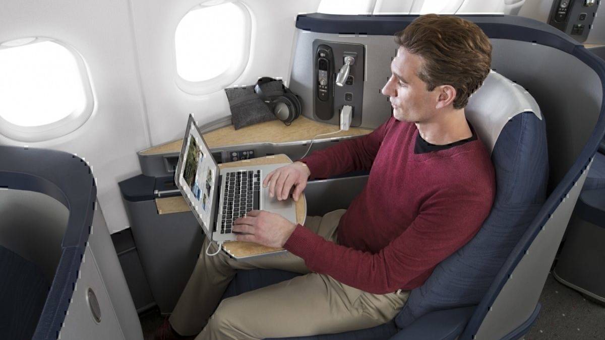 America's FAA Has Banned Some MacBooks From Flights