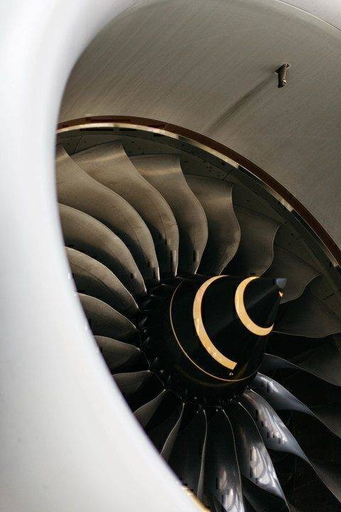 British Airways Boeing 787 Diverted to Istanbul Following Engine Troubles