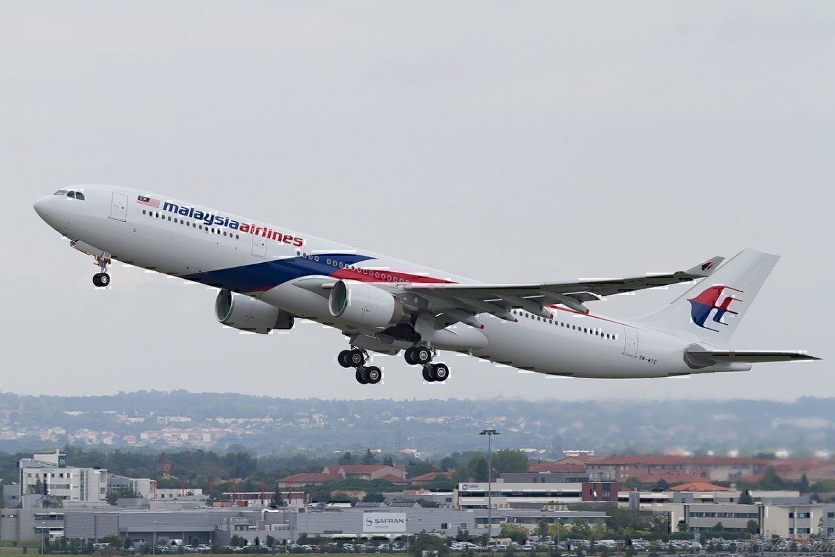Malaysia Airlines $128 Airbus A330 Flat Bed - A Review