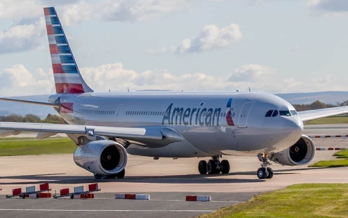 American Airlines Airbus A330 Diverts Following “Dirty Old Socks” Smell
