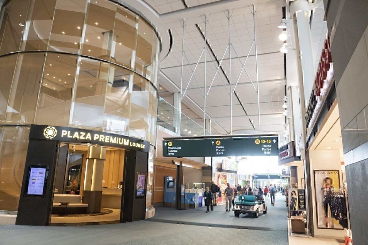 Lounge Review: YVR Plaza Premium Lounge (Domestic)