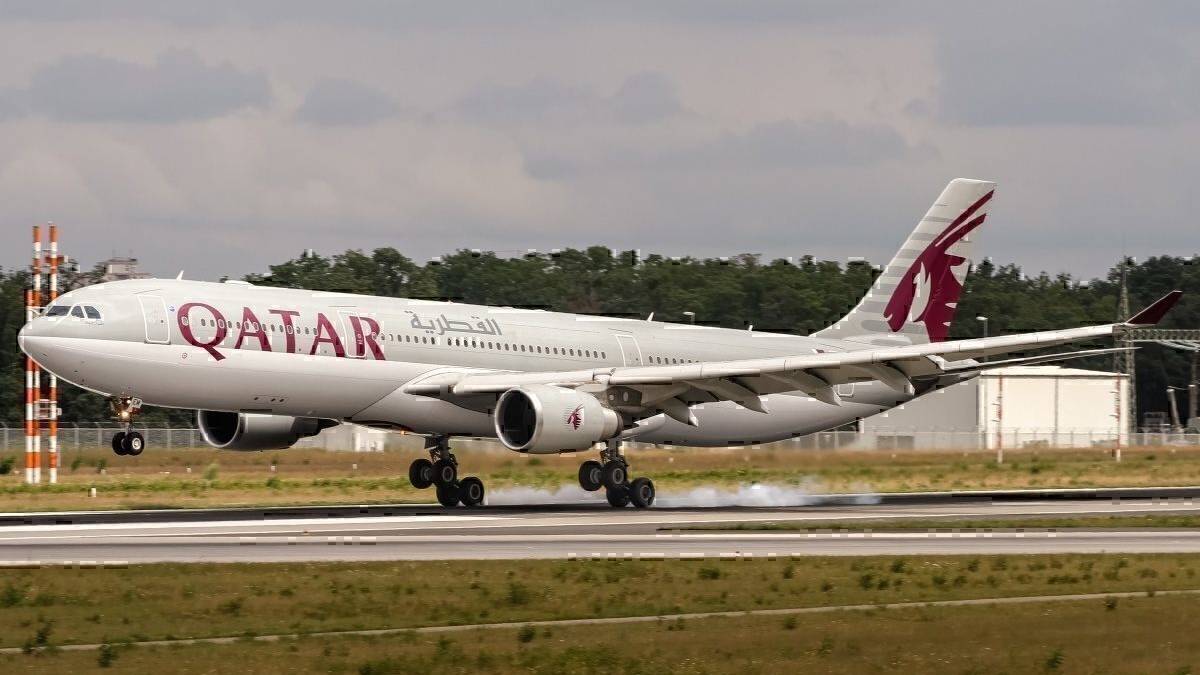 Qatar Airways Cuts Airbus A330 Engine After Flames Spotted