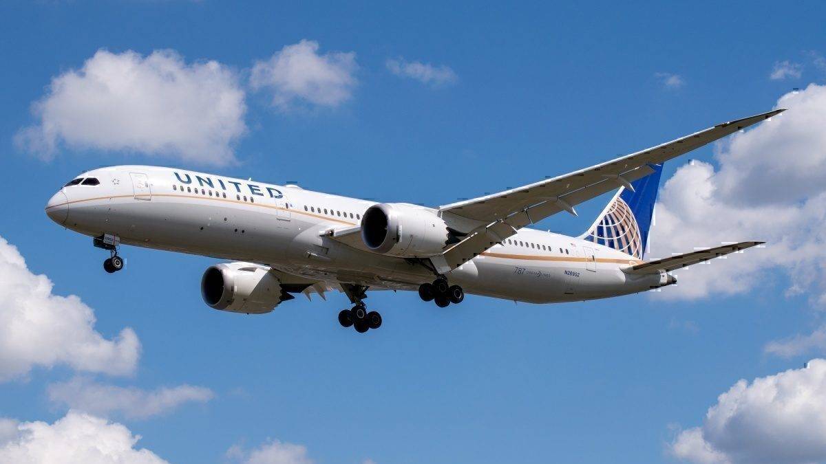 United Airlines Asks Airport Staff To Help Spot Skiplagging