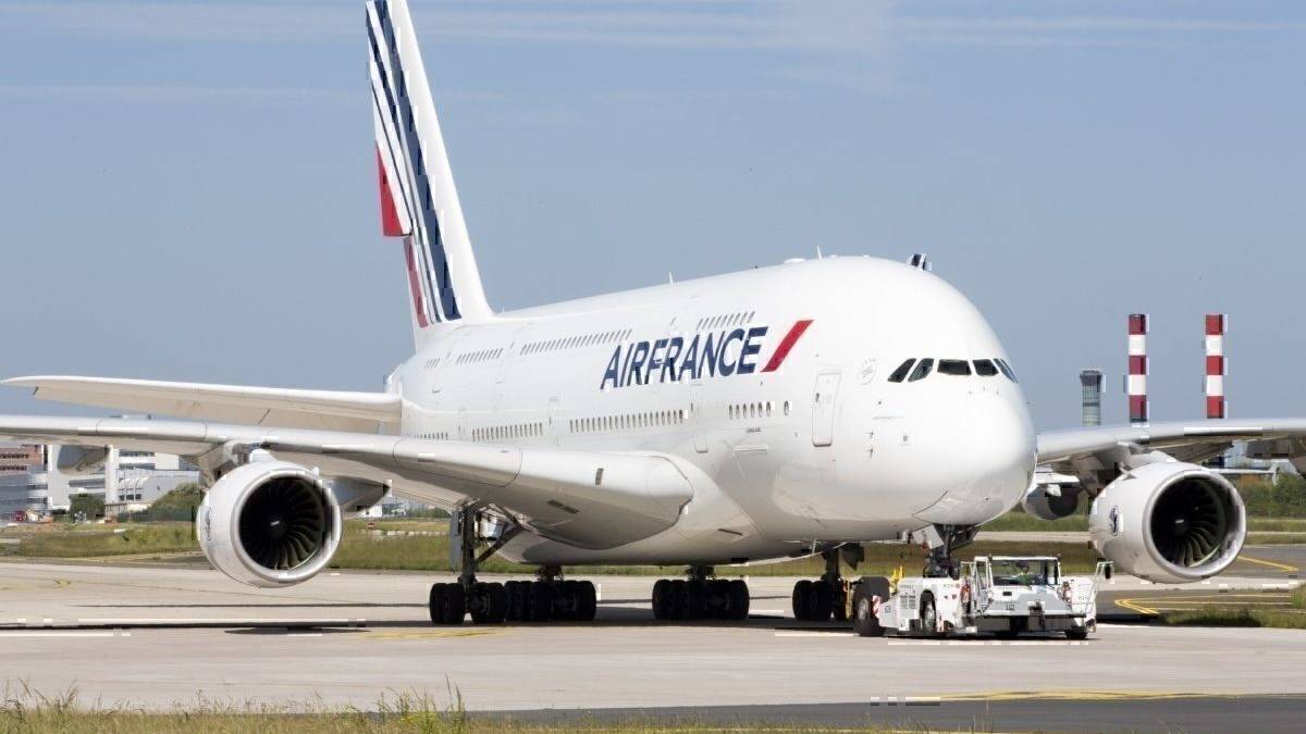 Could Air France Increase Fares Amid Competitor Collapses?