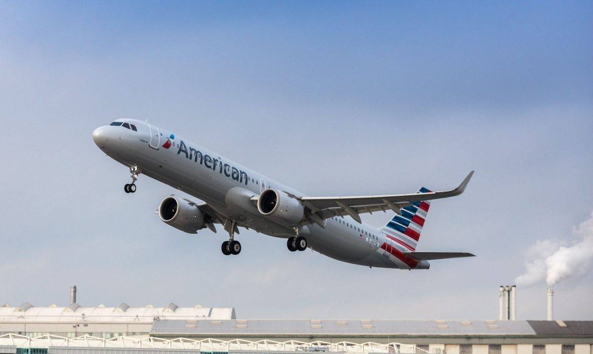 Cannabis Smoking Passenger Causes American Airlines Diversion