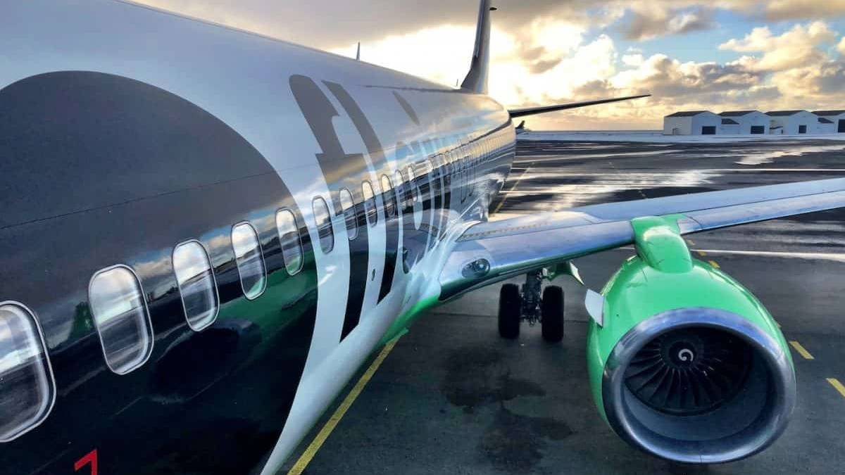 Flair Airlines Eyes 2020 Boeing 737-400 Fleet Retirement