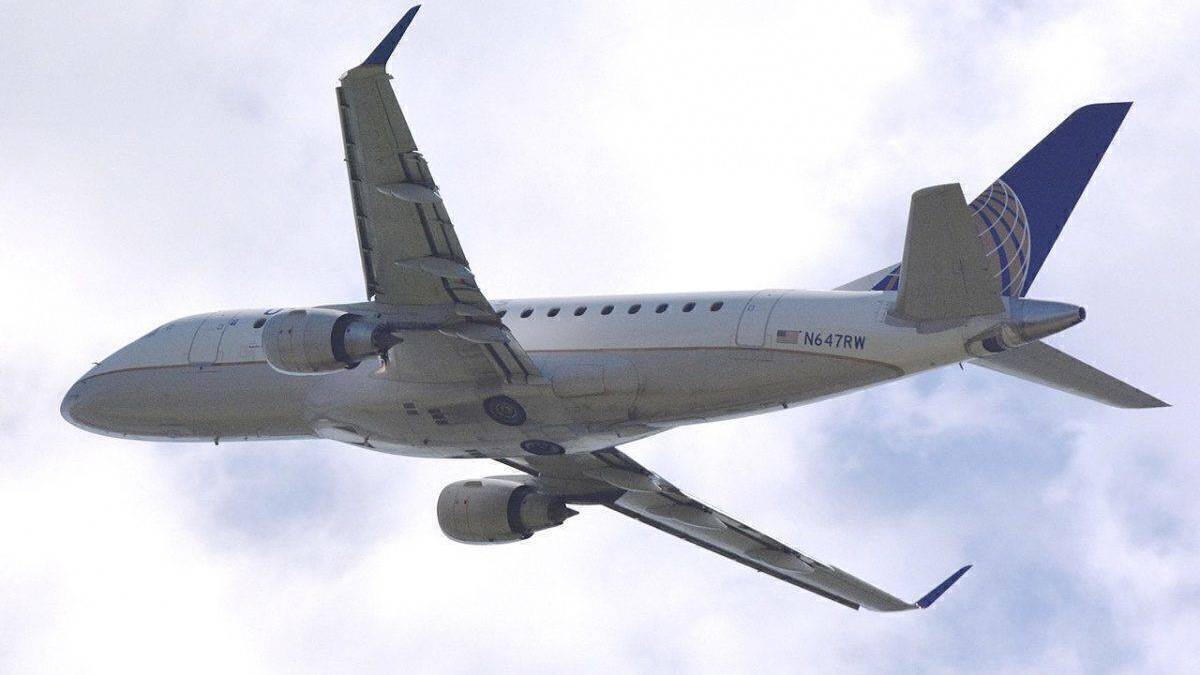 Republic Airways Embraer E170 Temporarily Loses Power To Both Engines