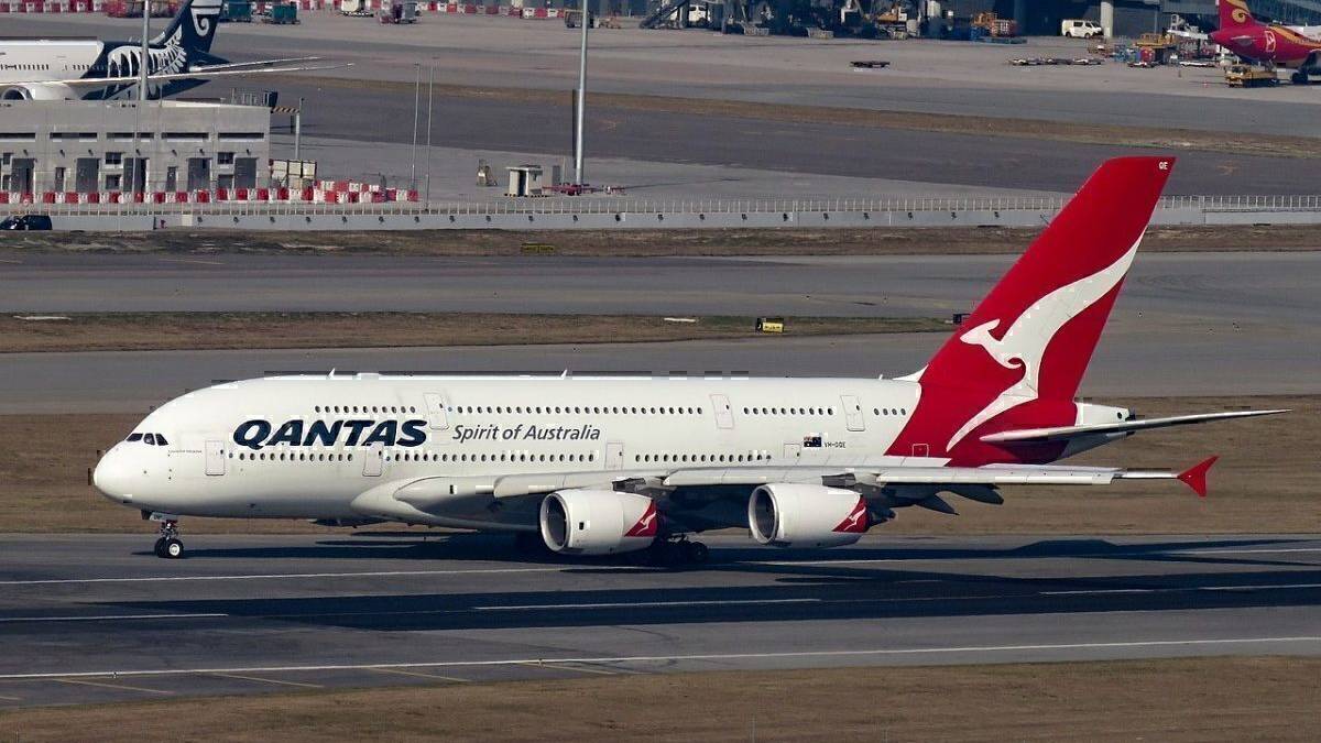 Hong Kong Protests Set Qantas Back $25 Million