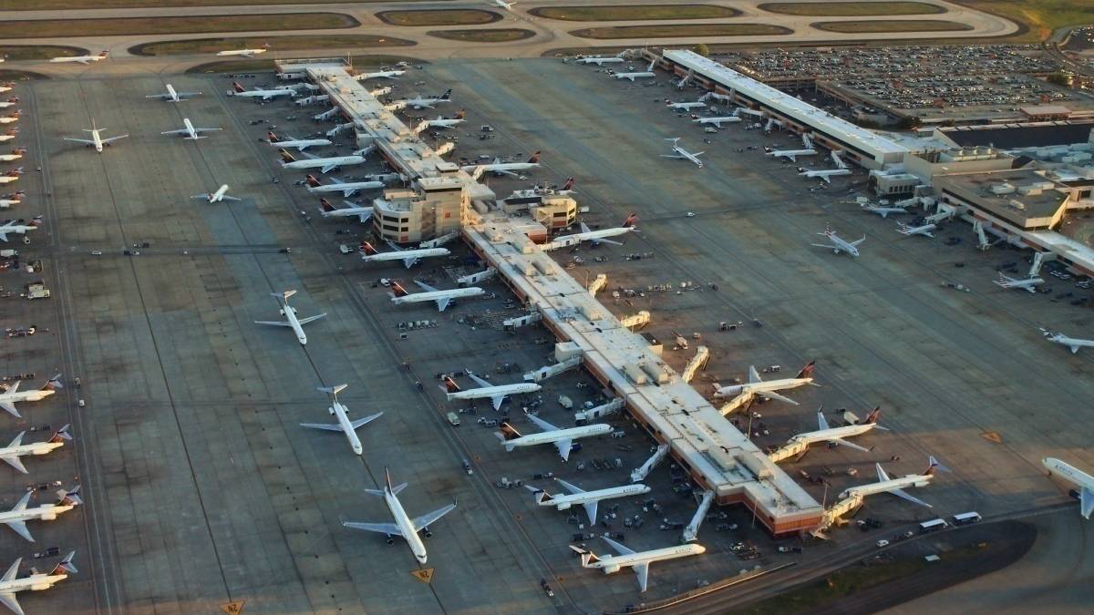 The World's Busiest Airports - How Did They Become So Big?