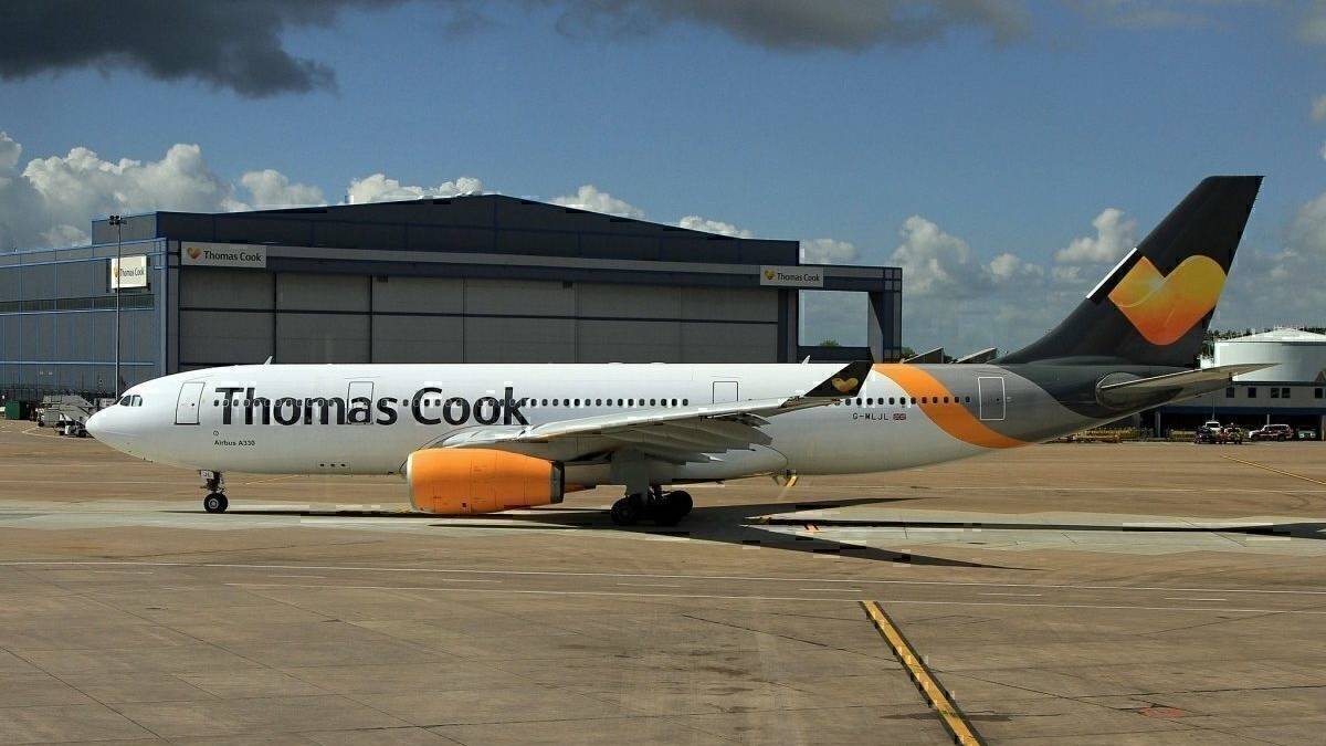 How Are Airbus And Boeing Affected By Airline Failures?