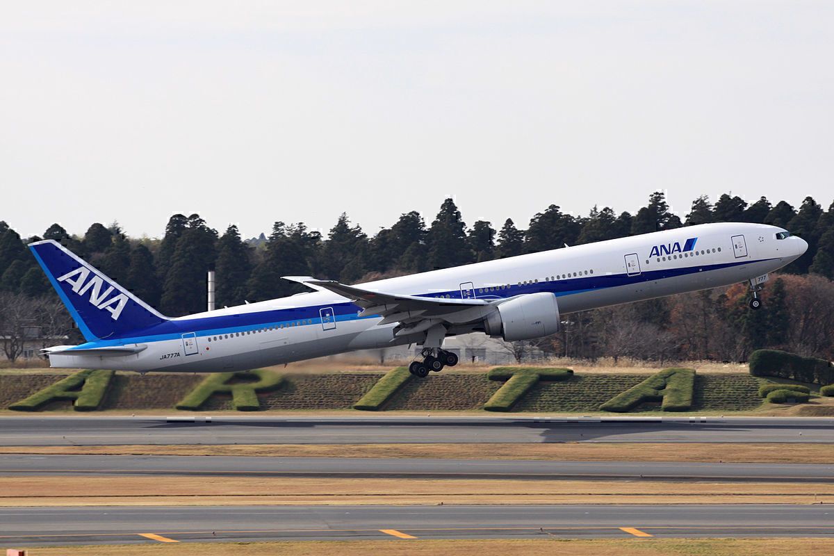 ANA's New Boeing 777 Cabin With Business Suites Will Operate To