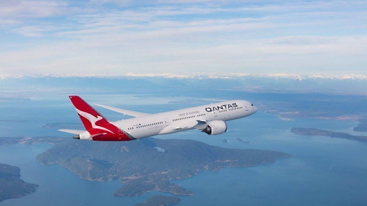 Qantas Boeing 787 Flies To London Ahead Of Project Sunrise Test