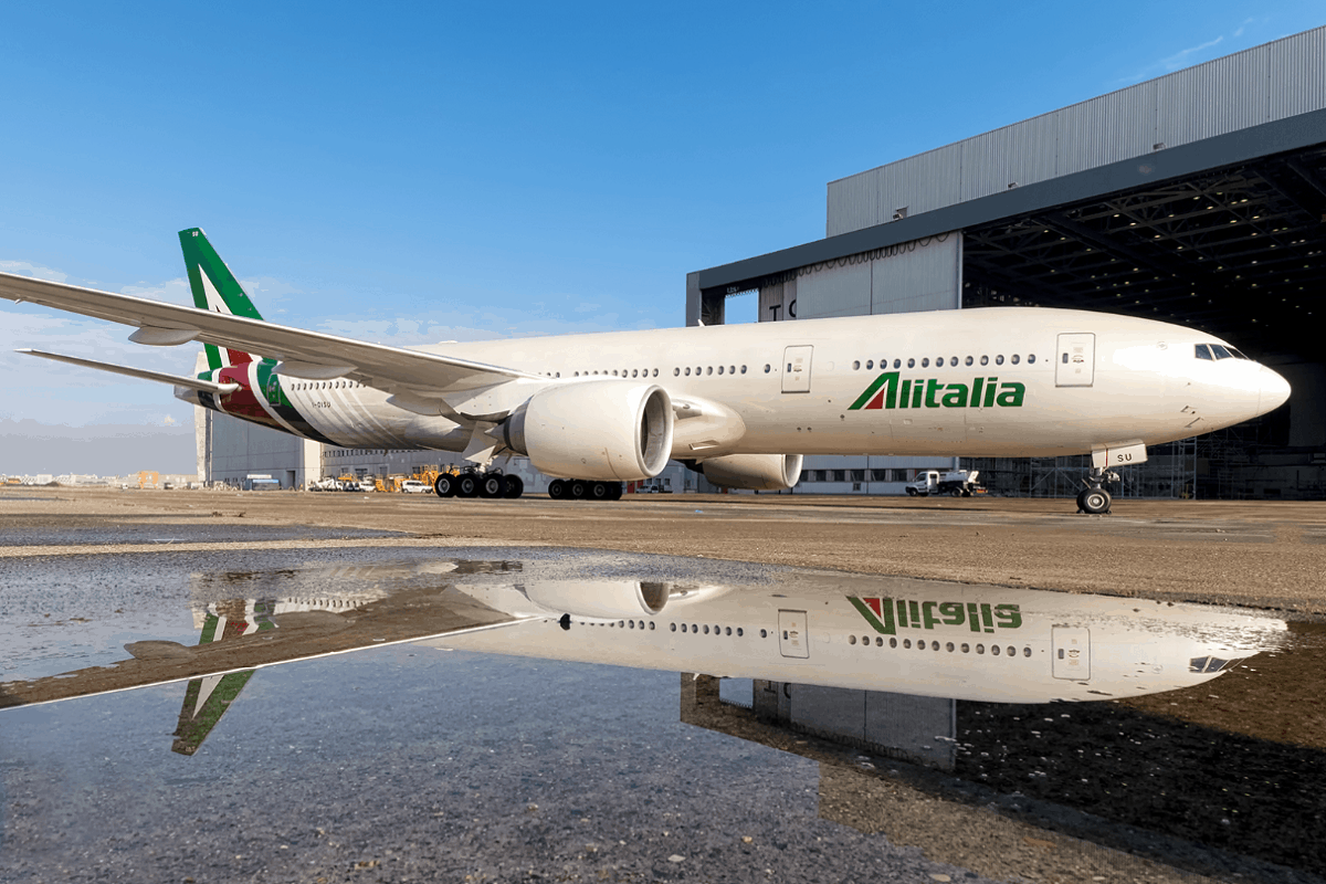 Italian Government Approves Another Delay To Alitalia Relaunch