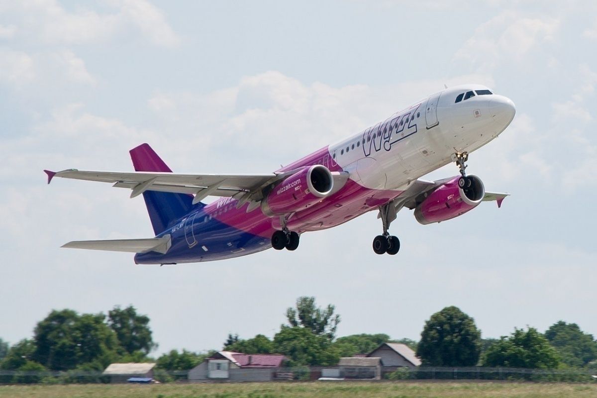 Why Wizz Air Thinks Some Airlines' Carbon Neutral Pledges Are A Joke
