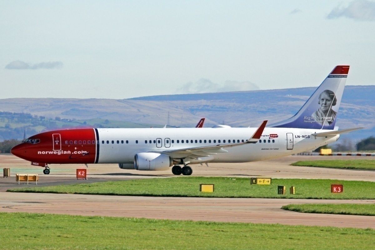 Norwegian Airlines Boeing 737 Engine Shut Down Over Norway
