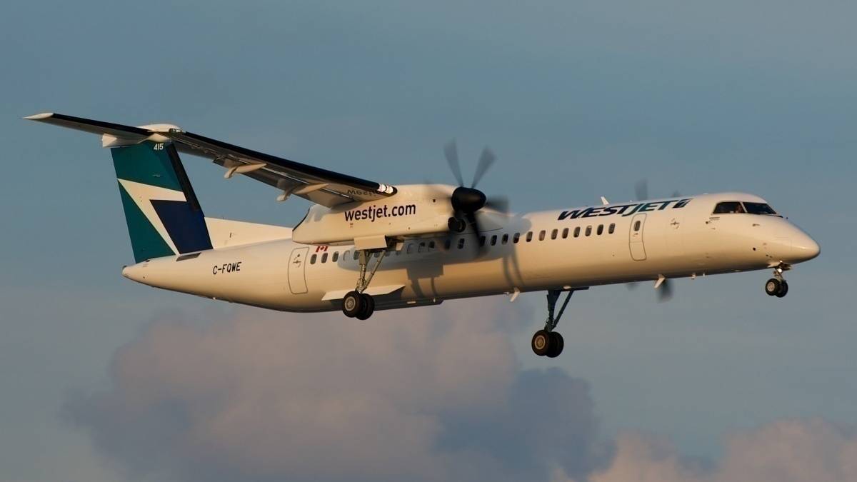 Westjet Encore Dash 8 Declares Emergency Over Canada