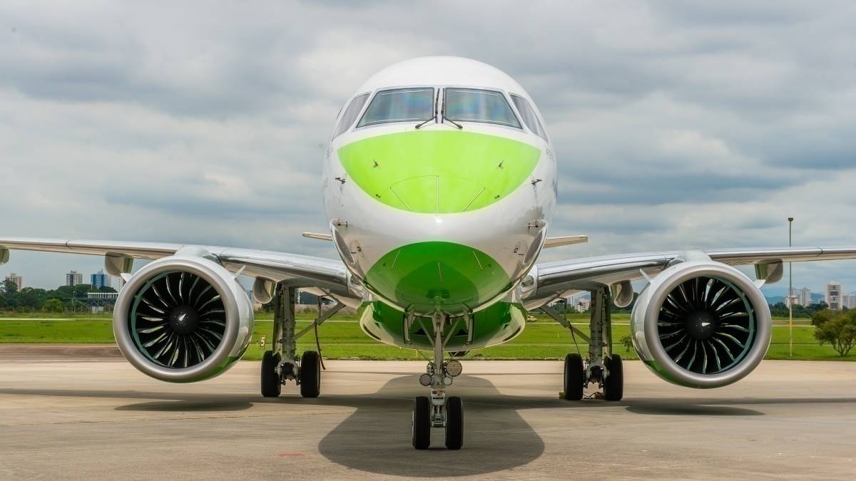 Binter Canarias Takes Delivery Of Its First Embraer E195-E2