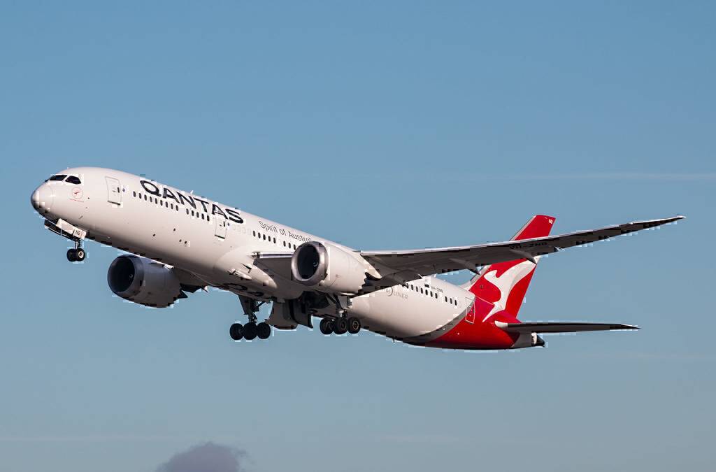 How Airline Crews Deal With Long-Haul Flights