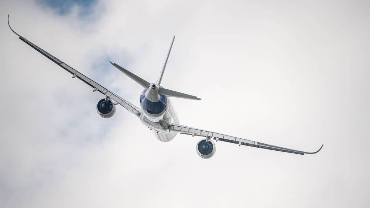 Pilotless Passenger Planes - How Far Away Are They?