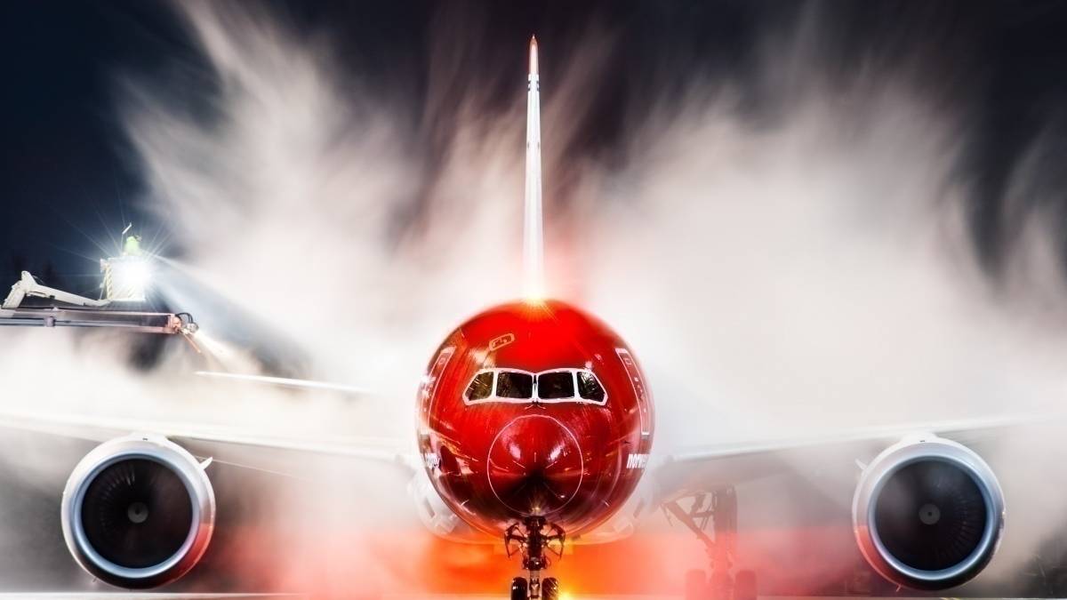 Norwegian Cuts 85% Of Flights And Lays Off 90% Of Staff