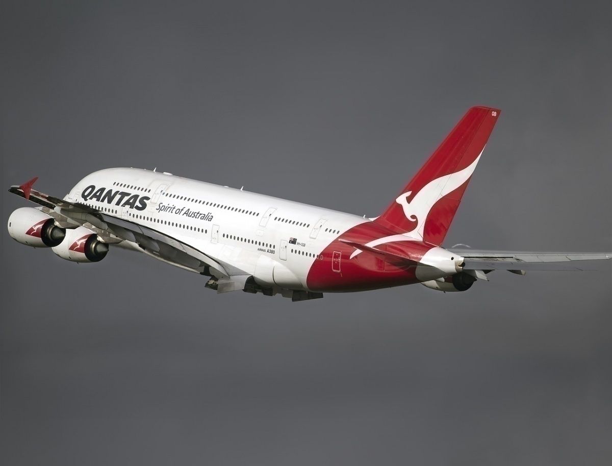 Door Almost Ripped Off From Qantas Airbus A380