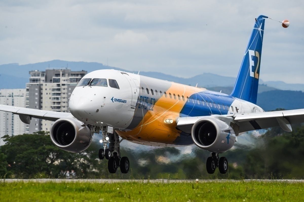 Embraer's E175-E2 Completes Its Maiden Flight