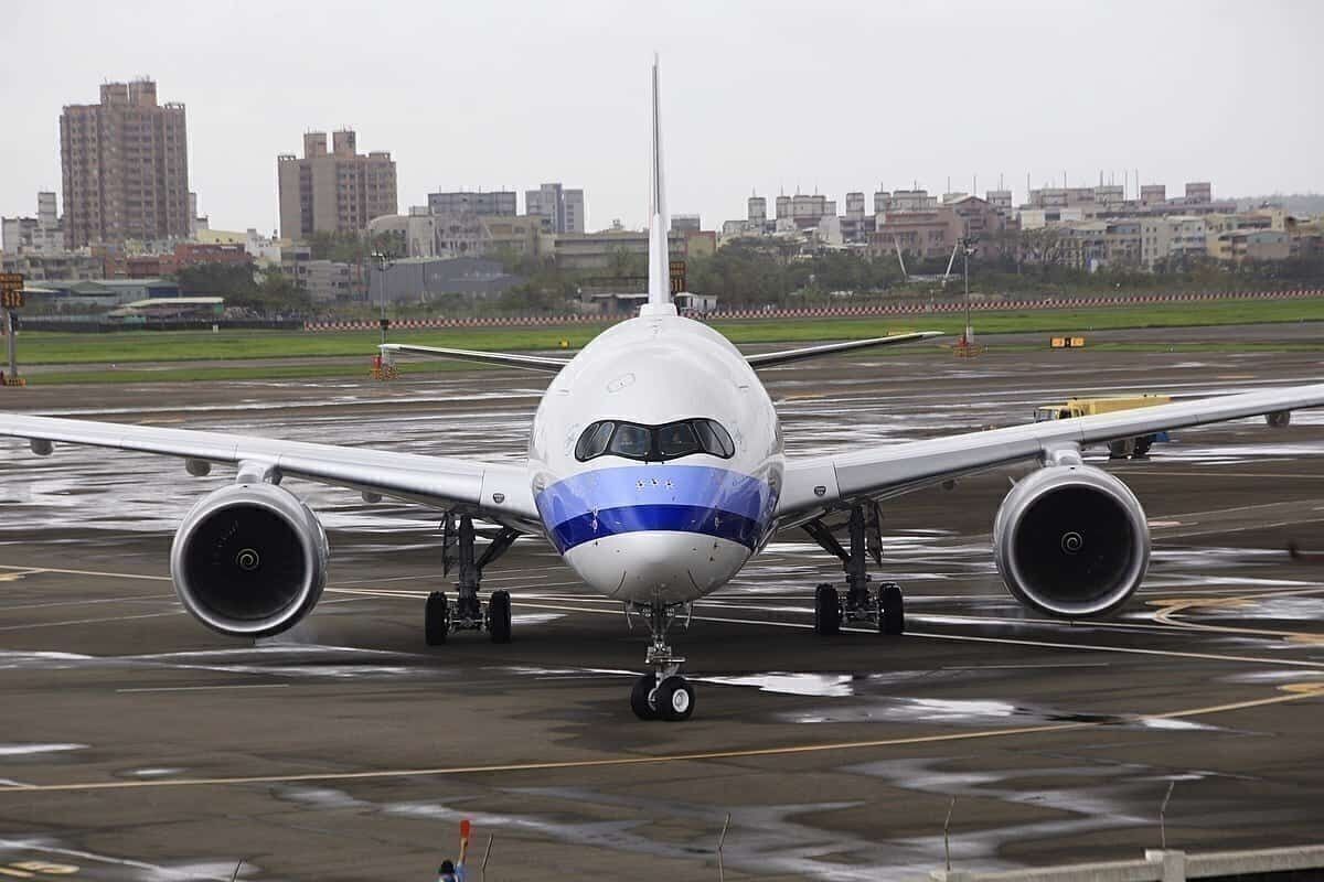 China Airlines A350 Economy Class Review: Sydney To Taipei