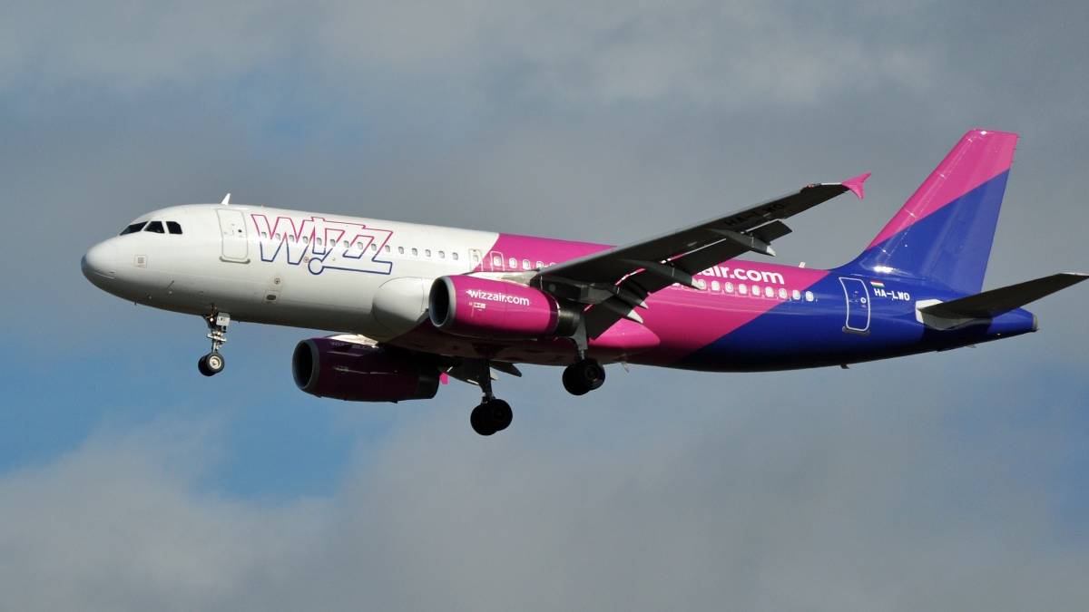 Report Released: Wizz Air & Air Europa Plane In Near Collison Over Spain