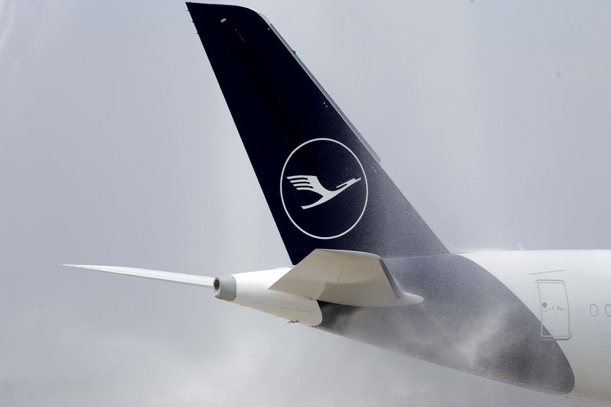 Why A Competitor Is Unhappy With Lufthansa's New Livery