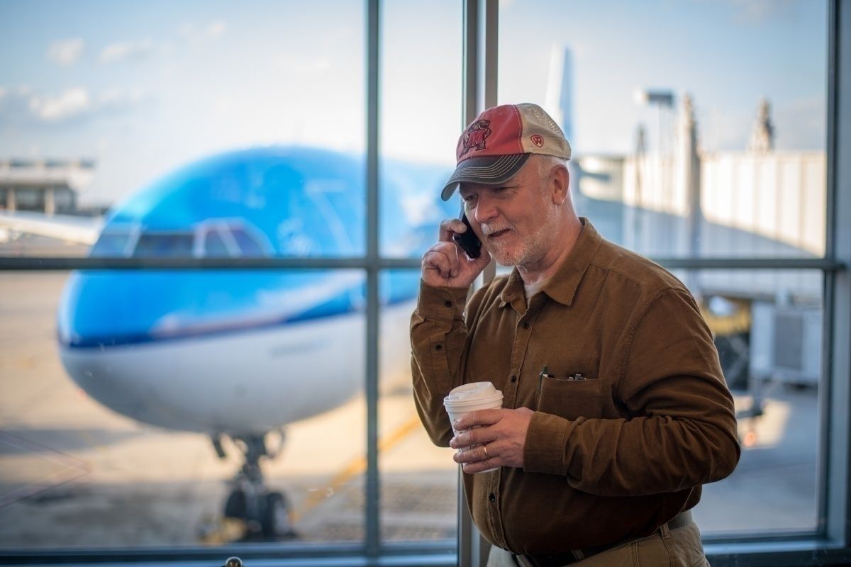 Would Allowing Phone Calls On Flights Cause Cabin Chaos?