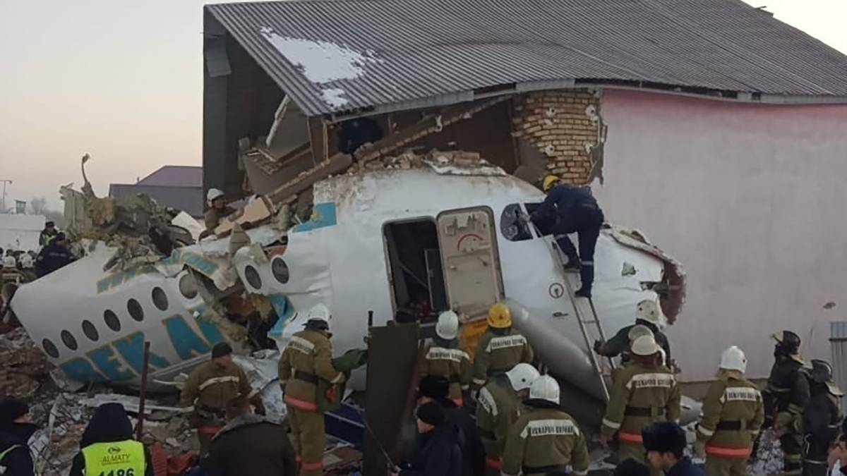 Fokker 100 Crashes In Kazakhstan Leaving At Least 15 Dead