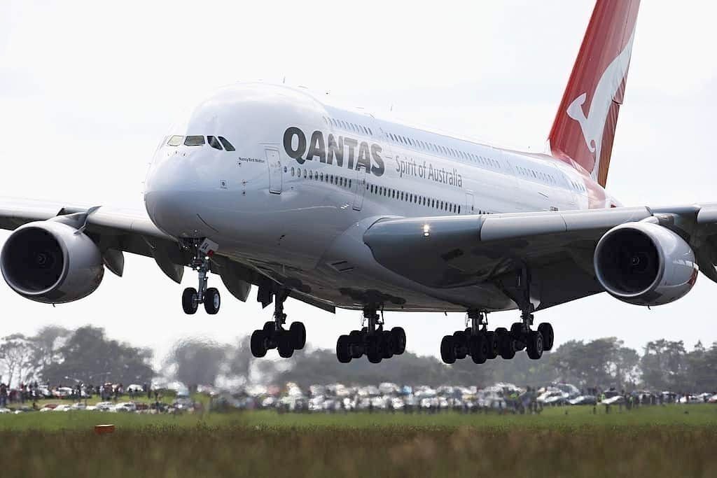 Qantas A380 Makes Noumea Diversion After Bad Weather