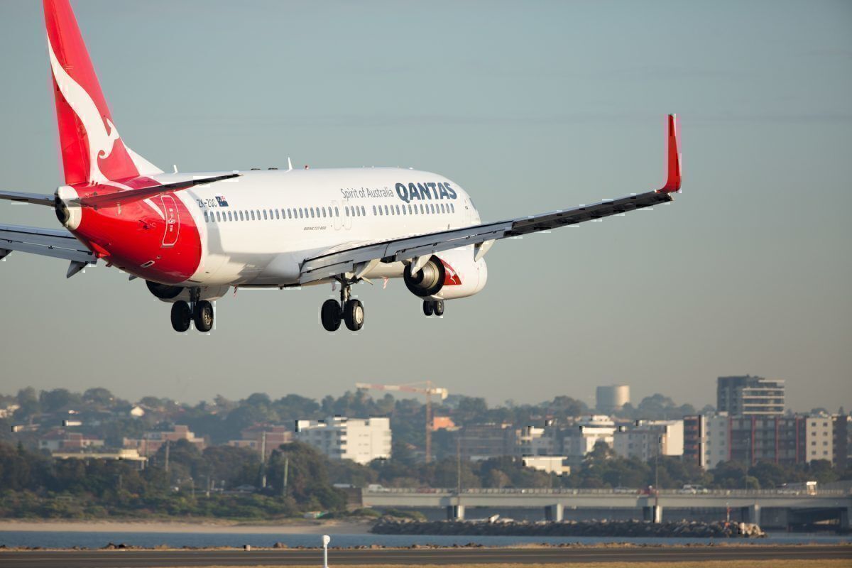Qantas Boeing 737 Crack Repairs Taking 3000 Man Hours Per Plane