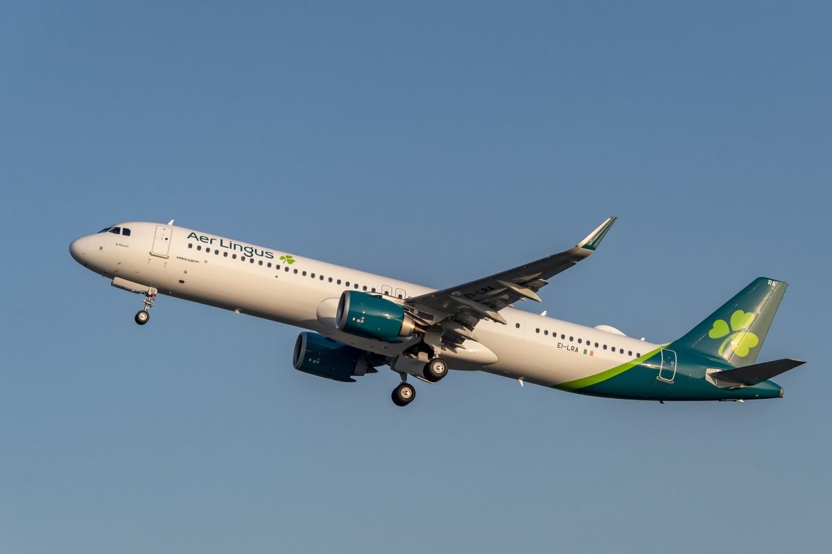 Aer Lingus Mulls Moving Transatlantic Services To The UK