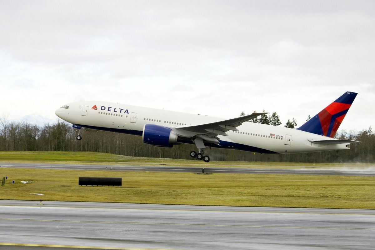 Airlines Increase Italy Cancelations Amid New Quarantine