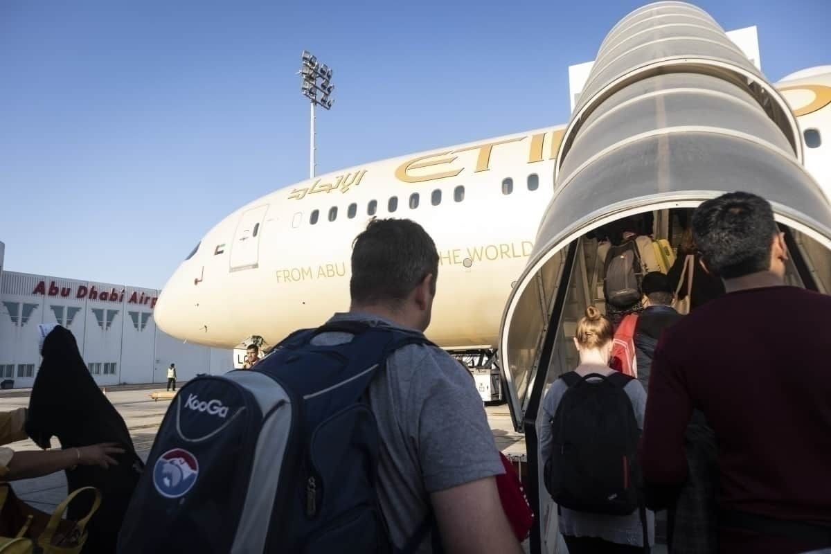 Flight Review: Etihad 787-9 Economy – Mostly Worth It