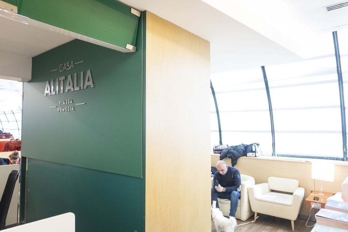 Lounge Review: Casa Alitalia Piazza Venezia At Rome Fiumicino